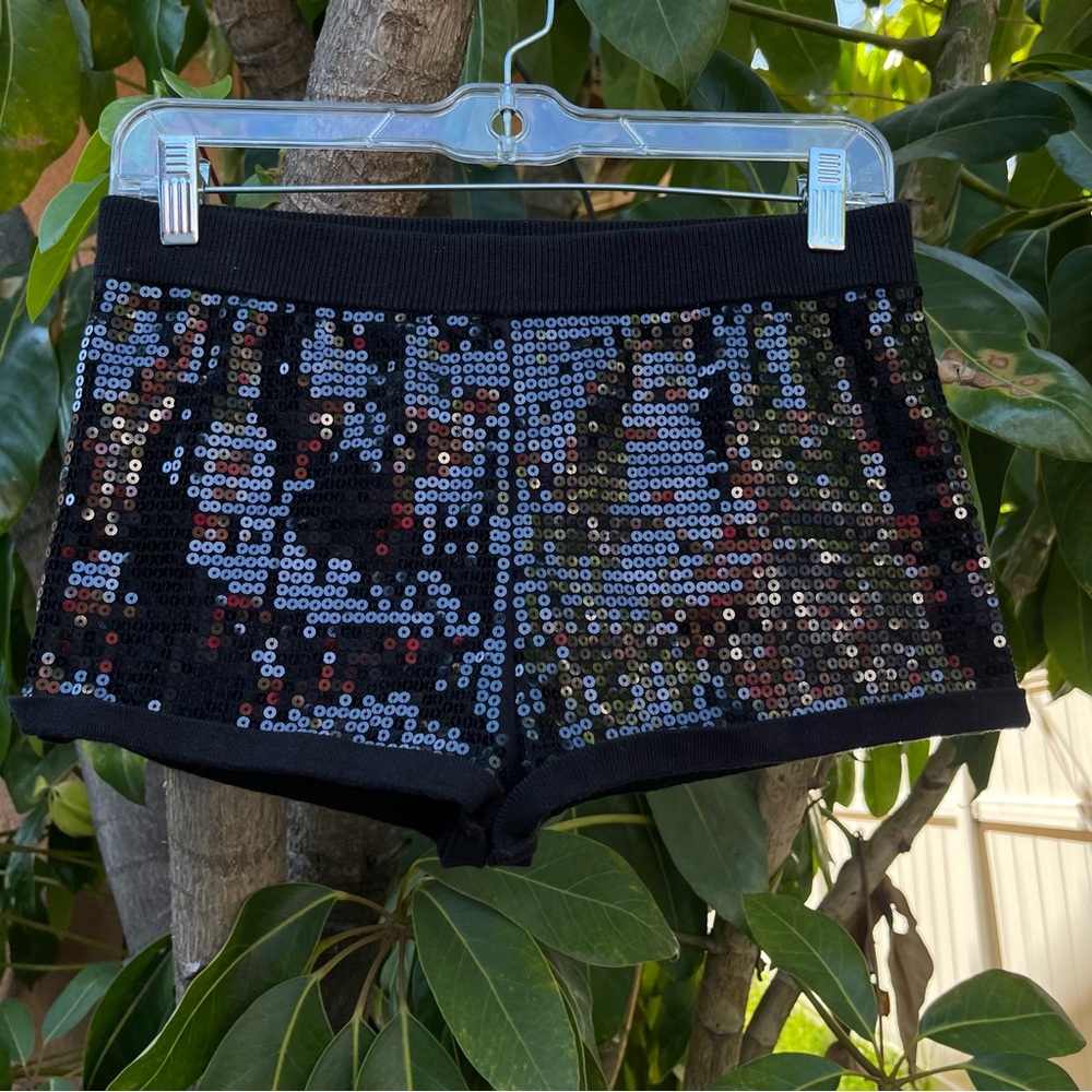 Forever 21 Sequin Shorts in Black .